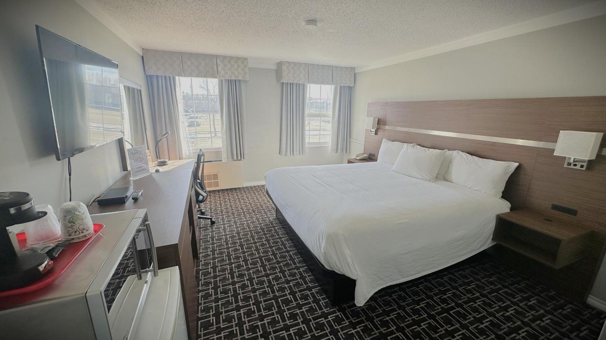Baymont By Wyndham Edson Hotel Buitenkant foto