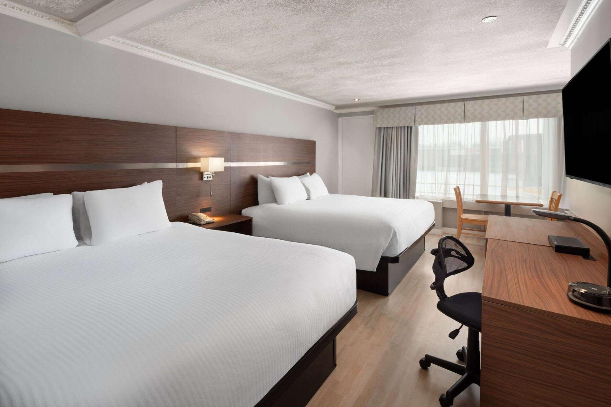 Baymont By Wyndham Edson Hotel Buitenkant foto