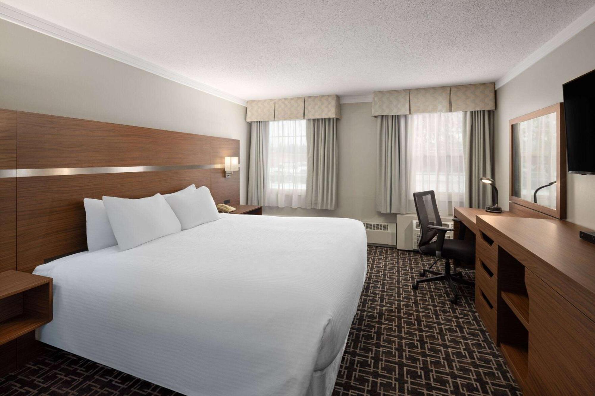 Baymont By Wyndham Edson Hotel Buitenkant foto